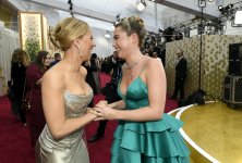 scarlett-johansson-florence-pugh-3.jpg scarlett-johansson-florence-pugh-3.jpg