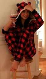 Molly-Ephraim-Feet-2571001.jpg