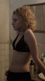 Julia Garner2.png Julia Garner2.png