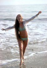 Jane-Seymour-Feet-4933686.jpg
