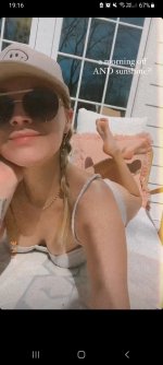 Kelsea-Ballerini-Feet-6355453.jpg