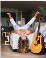 Demi Bagby - Captura de tela 2022-06-01 182708.png