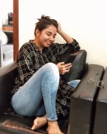 Prajakta-Koli-Feet-4413978.jpg