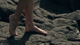 Lucy-Fry-Feet-6074860.jpg