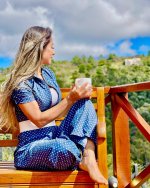 Mayra-Cardi-Feet-5656352.jpg