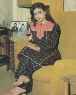 Rati-Agnihotri-Feet-3808242.jpg