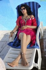 Taapsee-Pannu-Feet-1151708.jpg