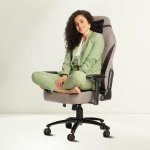 Taapsee-Pannu-Feet-6646152.jpg