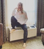Jennie-Garth-Feet-5896241.jpg