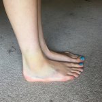 Dodie-Clark-Feet-5547254.jpg