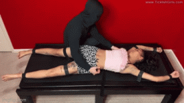 Brooklyn on the Tickle Table - GIF.gif