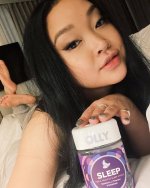 Lana-Condor-Feet-5692948.jpg