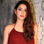 Disha Parmar.jpg