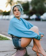 Niki-Demartino-Feet-2836558.jpg