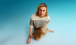 Greta-Gerwig-Feet-7327929.jpg
