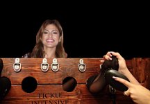 Eva Mendes 3 (Tickling).JPG