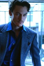 Luke Evans - gorgeous.jpg