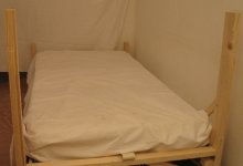 Bed1.jpg