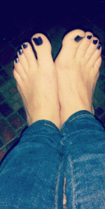nicole marie's feet.gif