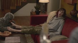 Kristen-Schaal-Feet-1406861.jpg