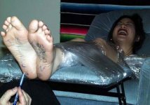 the_tickling_508.jpg