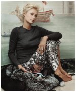 parishilton253.jpg