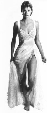 Linda Evangelista 001.jpg