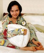 christinaricci20030226161448.jpg