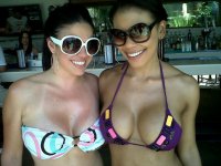 girl on left and right.jpg