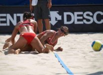 theres_just_something_special_about_olympic_beach_volleyball_32_photos3.jpg