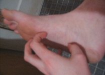 footpretendingtotickle.JPG