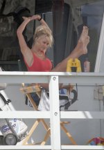PamelaAndersonCandid-UnknownHITW121.jpg