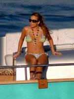 MariahCareyCandid-UnknownHITW33.jpg