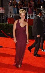 93191_Candace_Cameron13_122_471lo.jpg