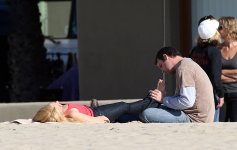HaydenPanettiereCandid-UnknownHITW314.jpg