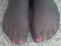 mary_s_nylon_toes_at_work_i_by_osco89-d6bfszp.jpg