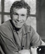 wayne_rogers_1.jpg