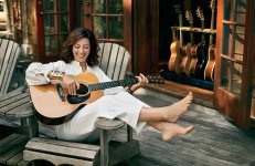 Sarah-McLachlan-Feet-7574864.jpg