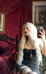 goth style 2.jpg