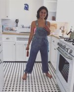 Blu-Hunt-Feet-5709601.jpg
