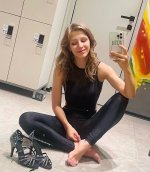 Elizaveta-Arzamasova-Feet-6682212.jpg