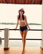 Ana-Clara-Lima-Feet-7268564.jpg