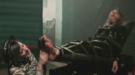 bdsmlr-329592-sN4MA4GIJm.gif
