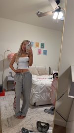 Breese-Maroc-Feet-7704929.jpg