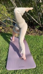 YOGA  ·1.jpg