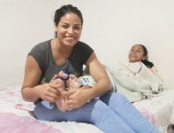 Foto 2 Eli 11042501a.jpg