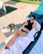 elodie-yung-v0-60otxx6mxgwe1.jpg
