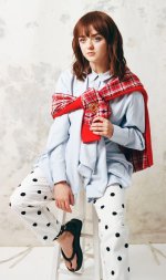 maisie-williams-v0-rryyznabxb3f1.jpg