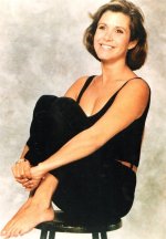 carrie-fisher-1980s-v0-5f49d8p9mc4f1.jpg
