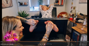 Lottie LaLays Feet Preview (4).png